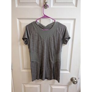 Lululemon Mesh With Me Women's Heathered Gray Short Sleeve Athletic Top - Size M
